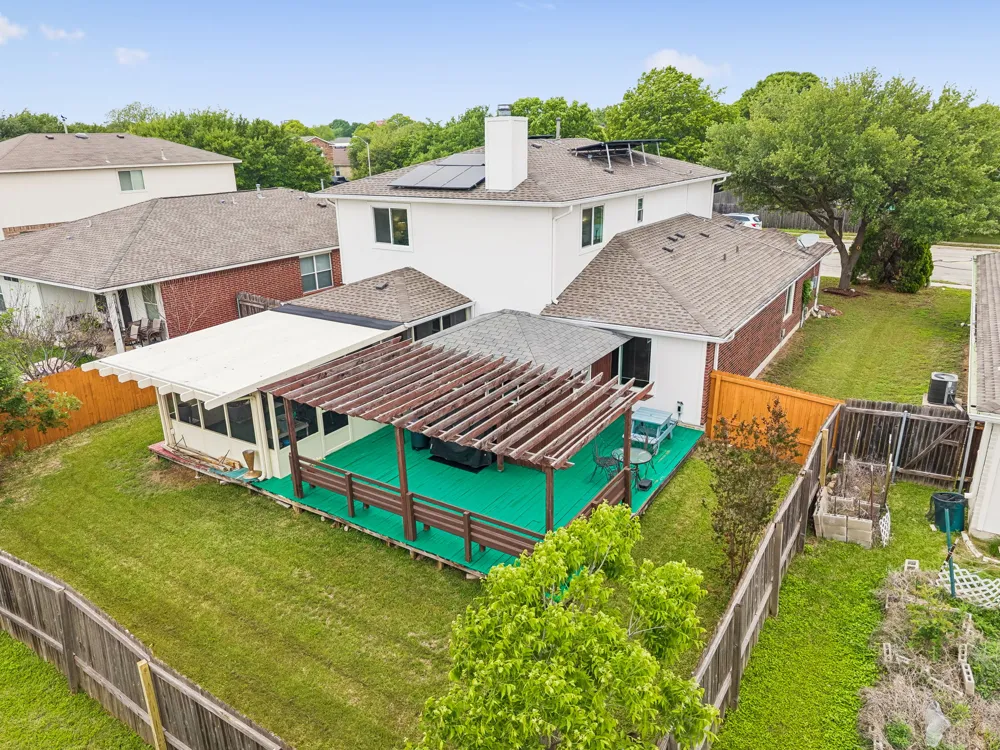 408 Glen Valley Lane Leander, TX 78641