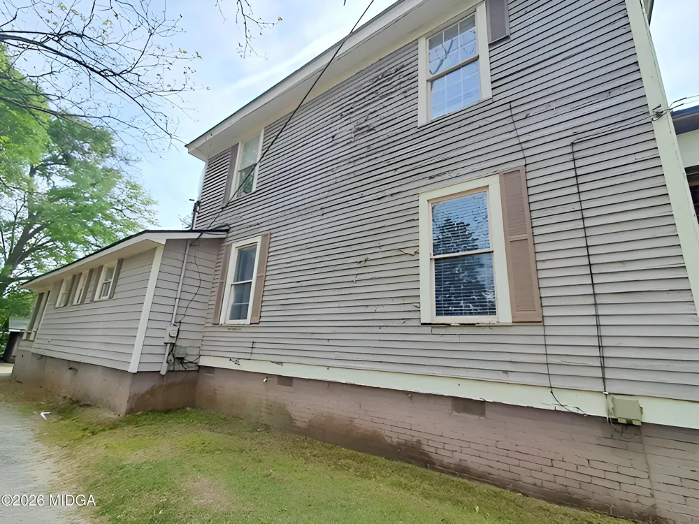 401 Forsyth Street Barnesville, GA 30204