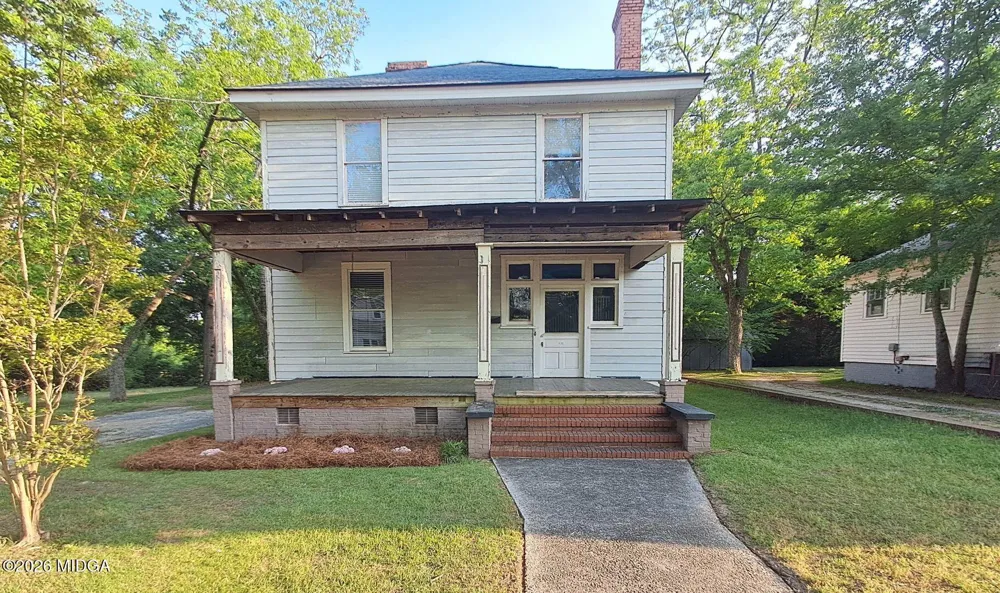 401 Forsyth Street Barnesville, GA 30204