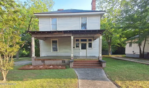 401 Forsyth Street