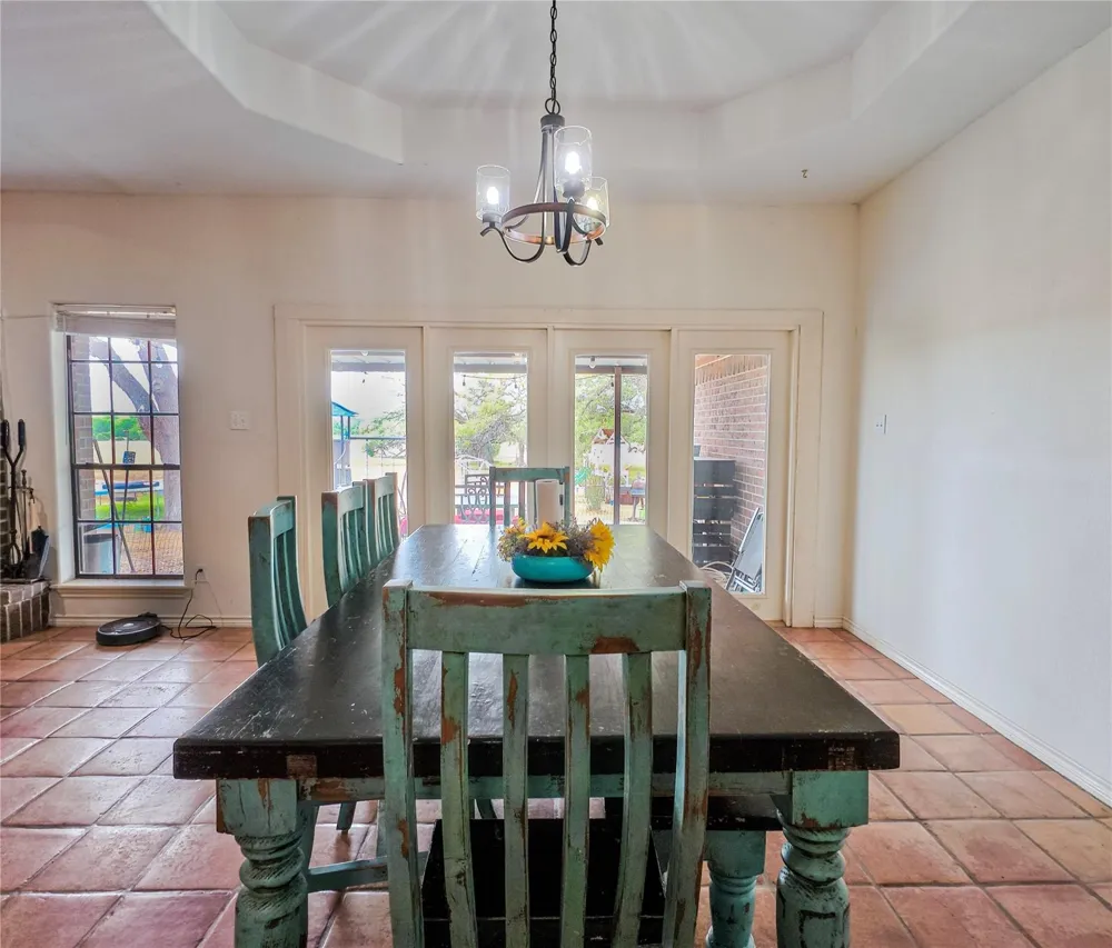 10782 County Road 284 Edna, TX 77957
