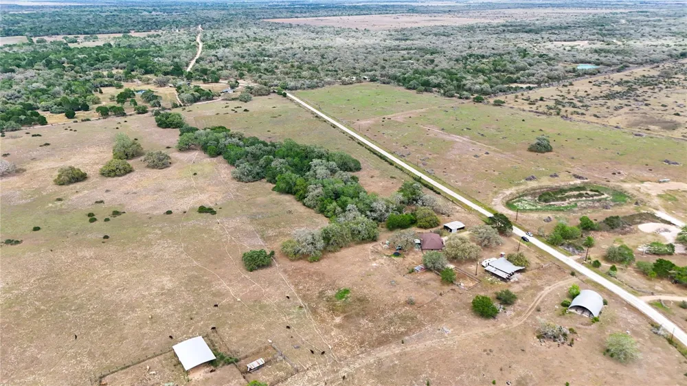 10782 County Road 284 Edna, TX 77957
