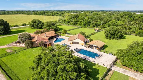 1226 County Road 45