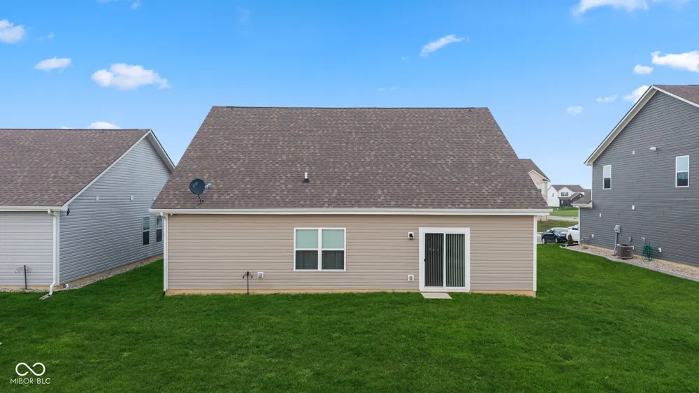 2064 Maplewood Lane Pendleton, IN 46064