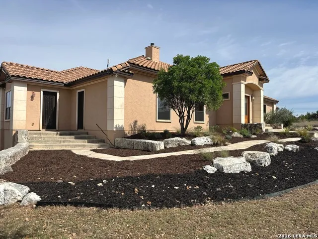 443 BRIDLEGATE BLVD Bandera, TX 78003