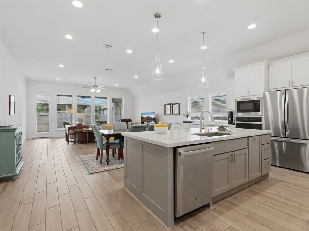 1833 Luna Street New Braunfels, TX 78132