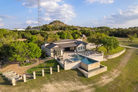 101 Rolling Hills Road