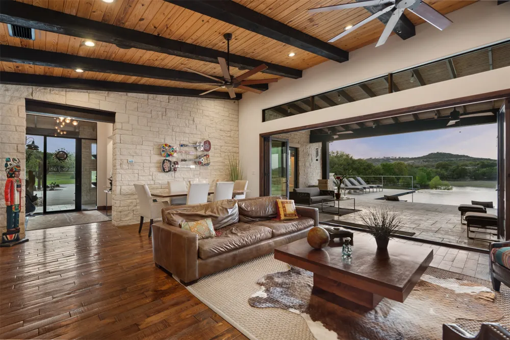 101 Rolling Hills Road Blanco, TX 78606
