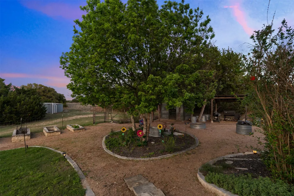 421 Rolling Hills Road Blanco, TX 78606