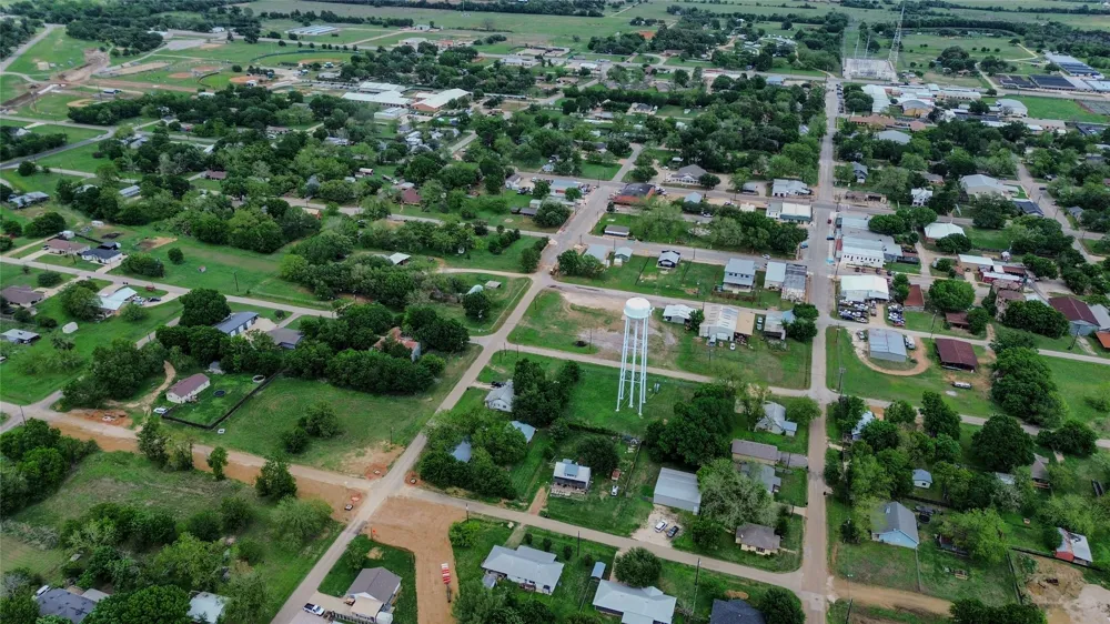 Caldwell Street Lexington, TX 78947