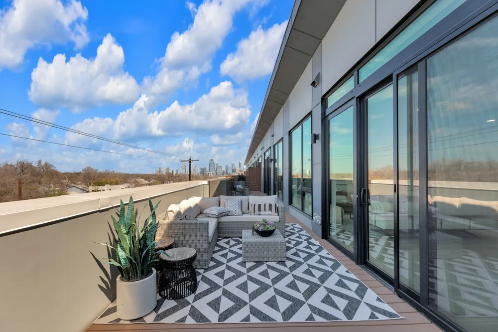 2209 S 1st Street #403 Austin, TX 78704
