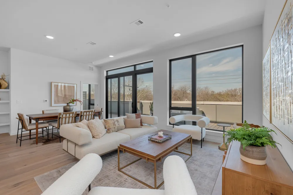 2209 S 1st Street #403 Austin, TX 78704