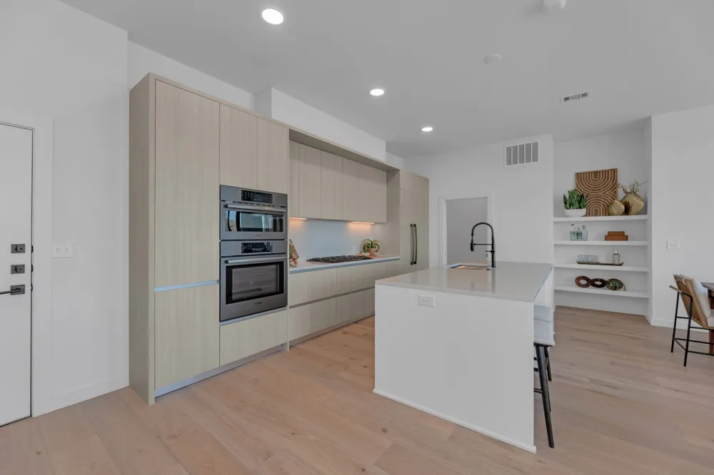 2209 S 1st Street #403 Austin, TX 78704