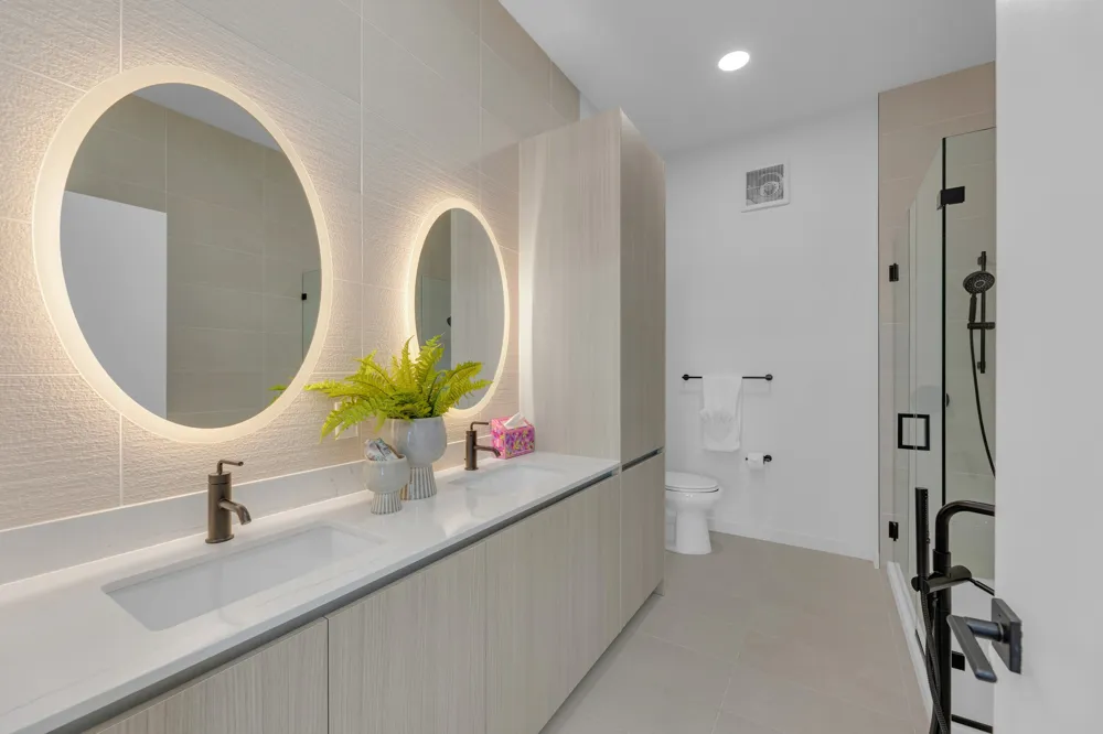 2209 S 1st Street #403 Austin, TX 78704