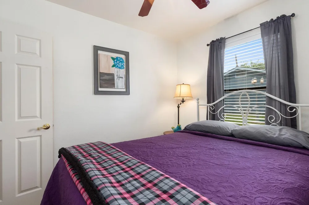 628 County Road 452 Bronson, TX 75930
