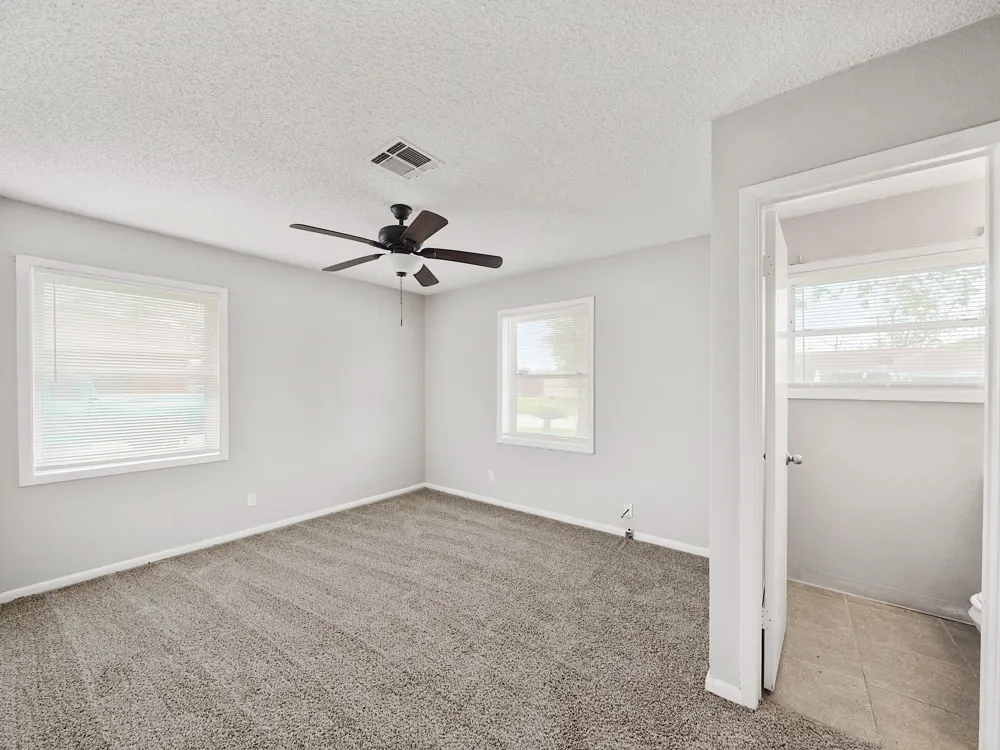 3006 14th Avenue Texas City, TX 77590
