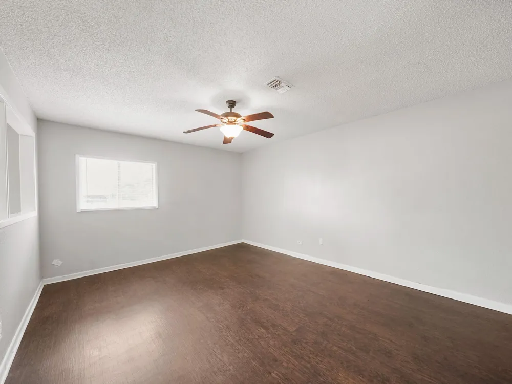 3006 14th Avenue Texas City, TX 77590