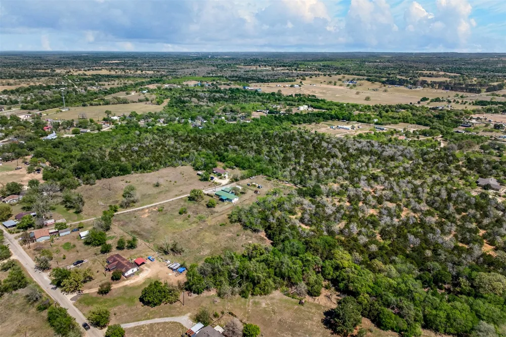 FM 1854 ROAD Dale, TX 78616