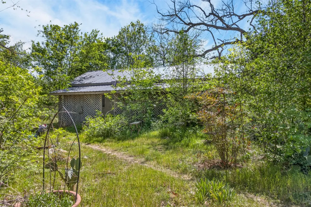 FM 1854 ROAD Dale, TX 78616