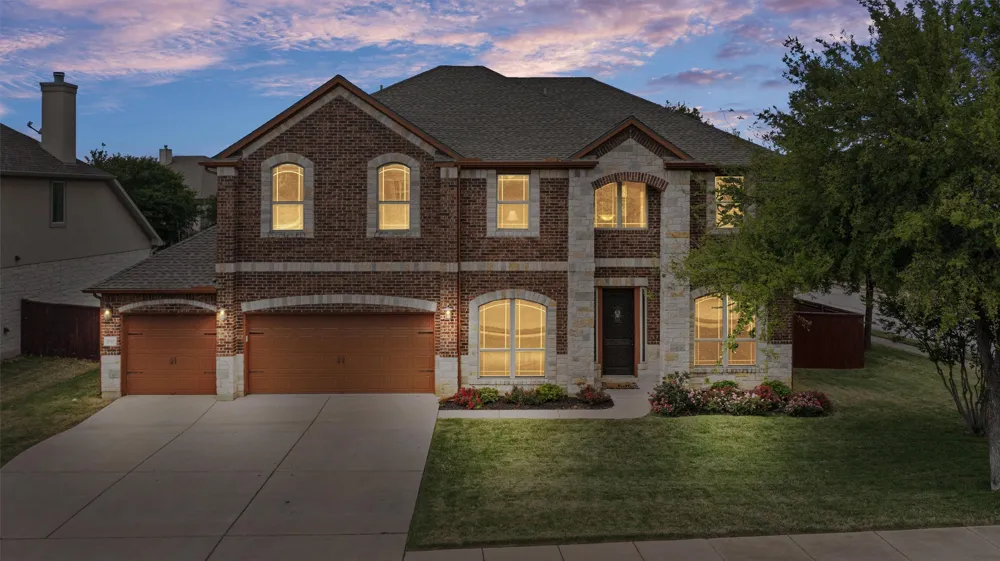 200 Lake Livingston Drive