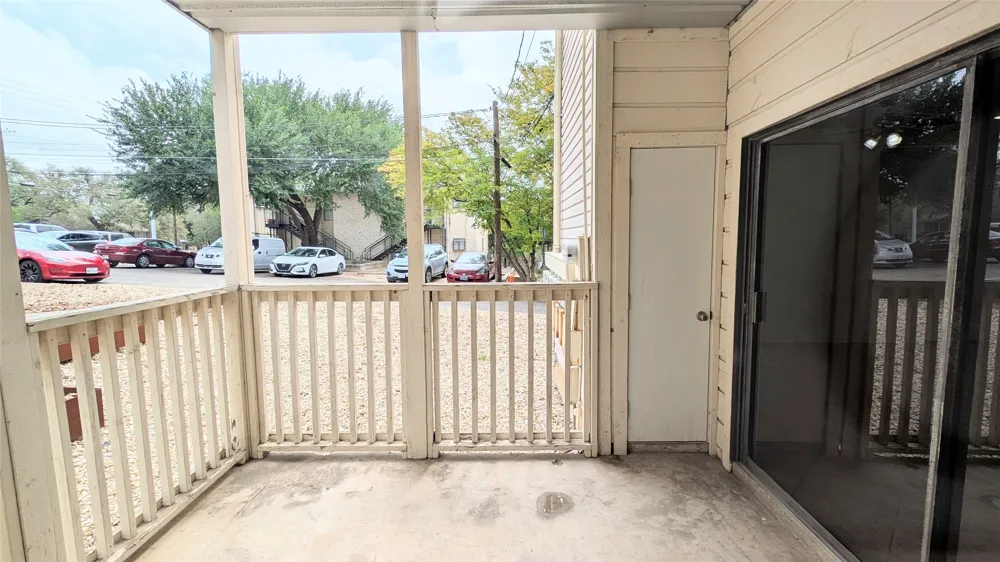 1013 Chestnut Street #C2 San Marcos, TX 78666
