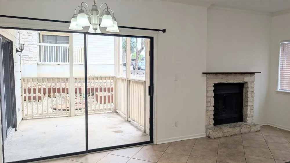 1013 Chestnut Street #C2 San Marcos, TX 78666