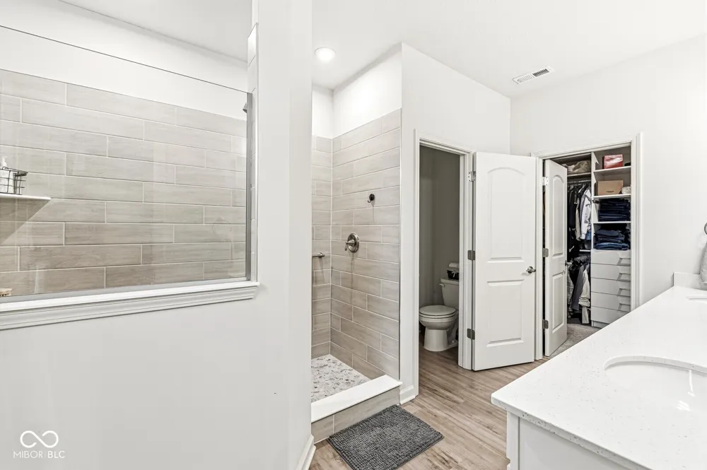 3261 Morab Drive Zionsville, IN 46077