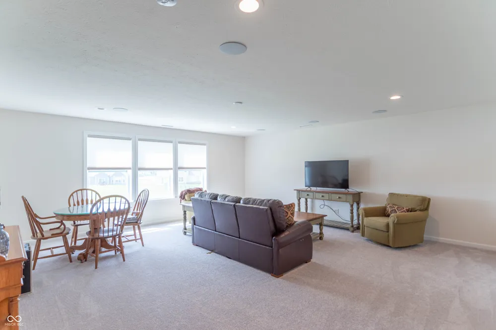 4223 Backstretch Lane Bargersville, IN 46106