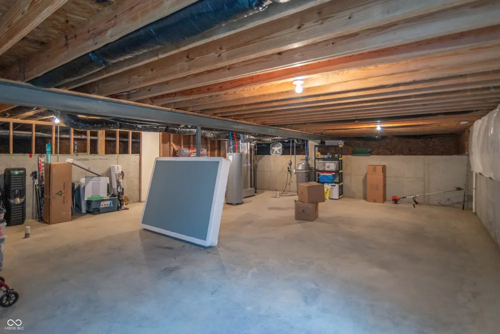 4223 Backstretch Lane Bargersville, IN 46106
