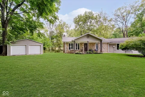 9131 E 256th Street