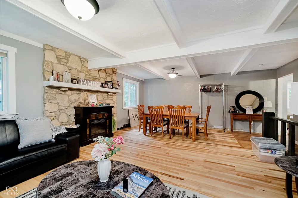 9131 E 256th Street Arcadia, IN 46030