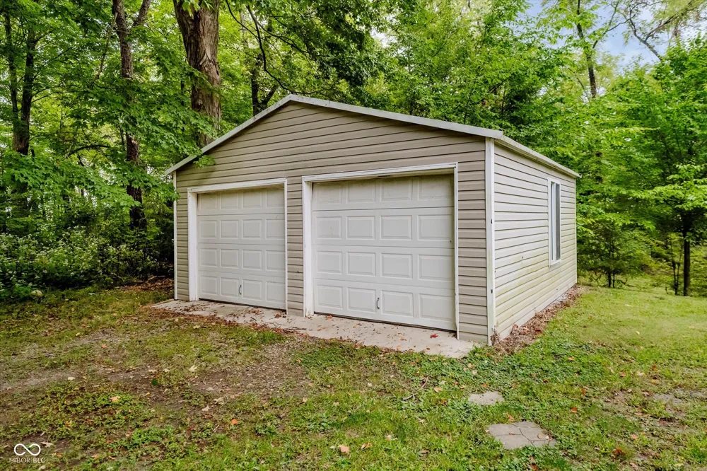 9131 E 256th Street Arcadia, IN 46030