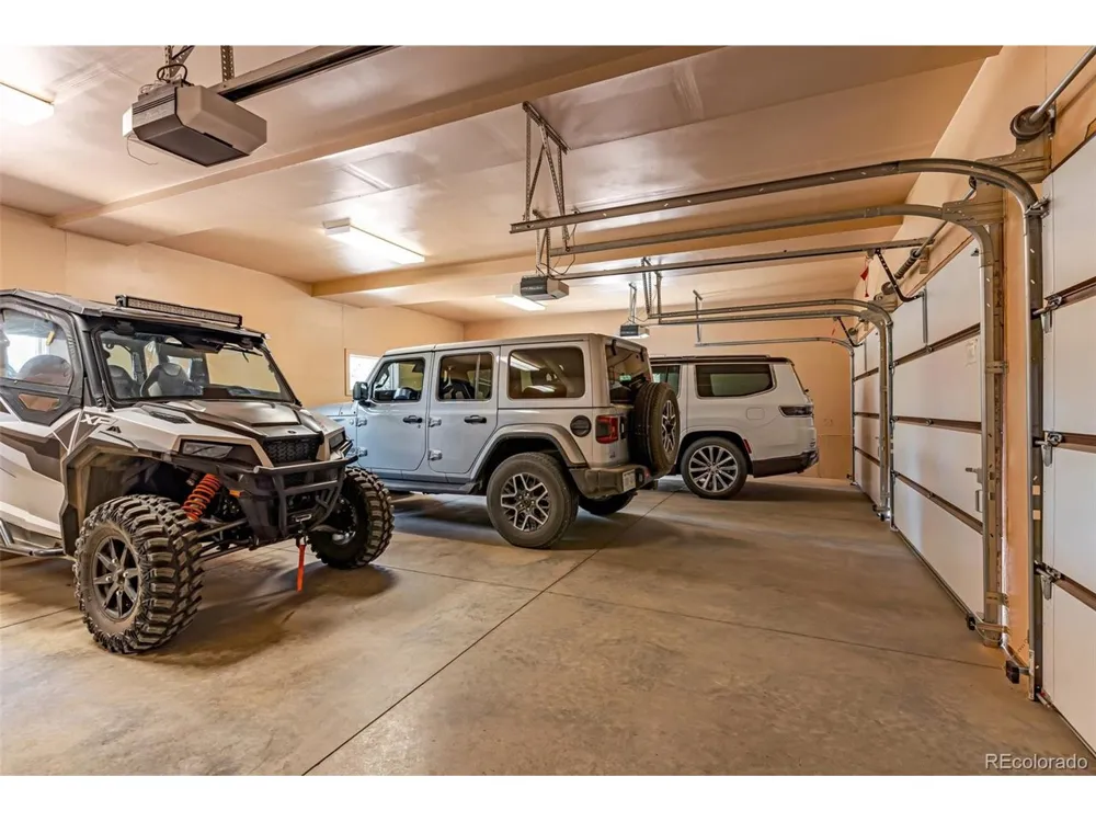 400 Ridge Road Westcliffe, CO 81252