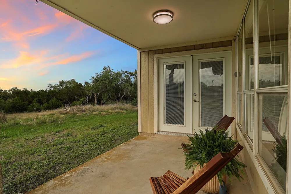 102 Rocky Creek Road Dripping Springs, TX 78620