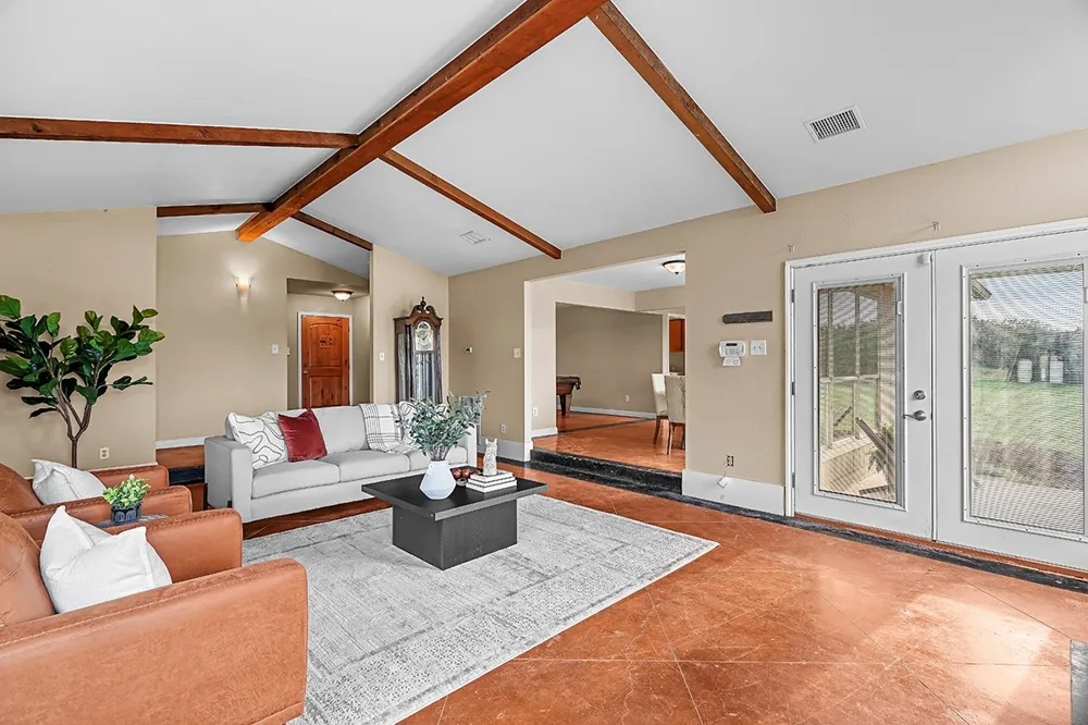 102 Rocky Creek Road Dripping Springs, TX 78620