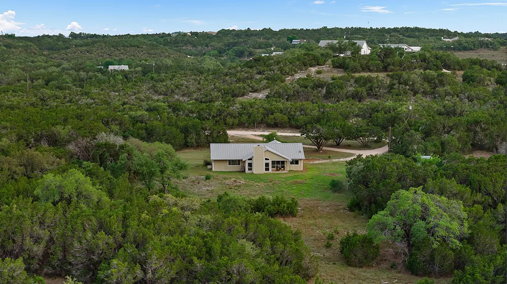 102 Rocky Creek Road Dripping Springs, TX 78620