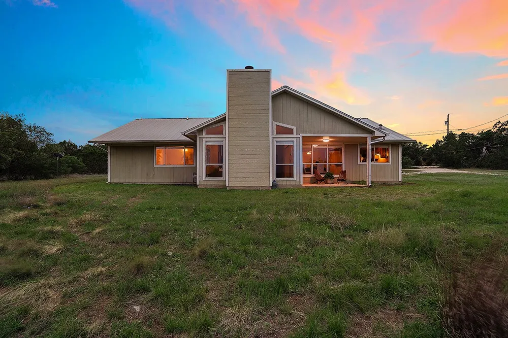 102 Rocky Creek Road Dripping Springs, TX 78620