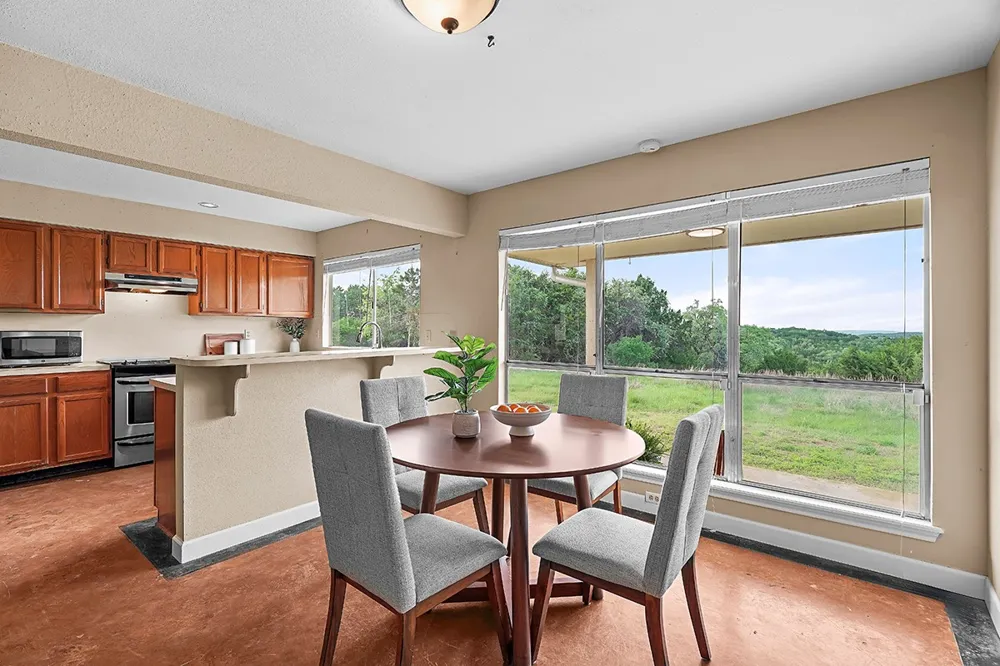 102 Rocky Creek Road Dripping Springs, TX 78620
