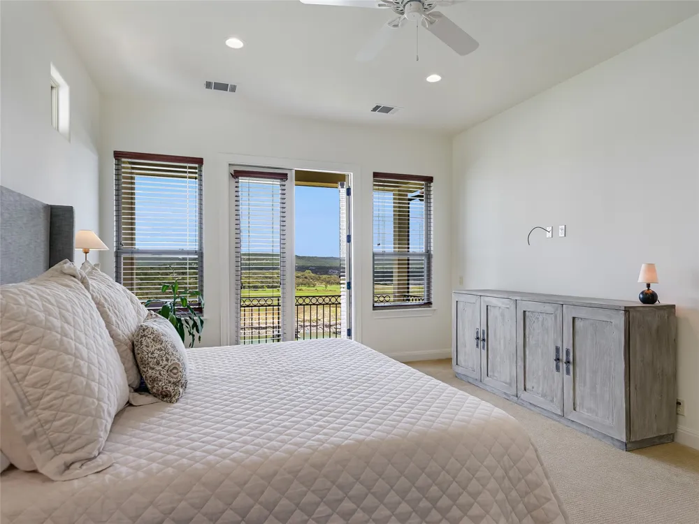 17545 E Reed Parks Road #5 Jonestown, TX 78645
