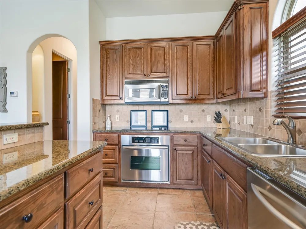 17545 E Reed Parks Road #5 Jonestown, TX 78645