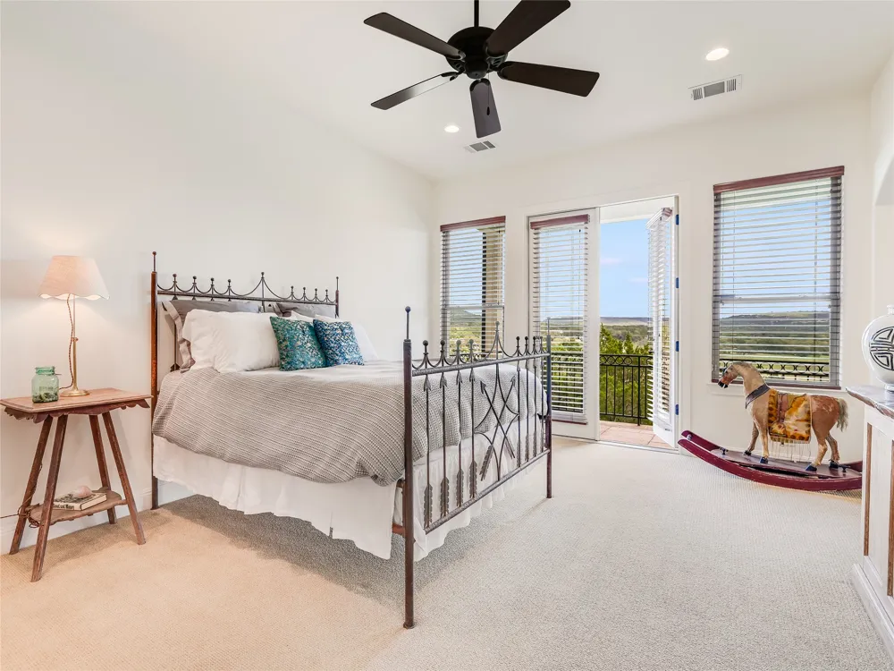 17545 E Reed Parks Road #5 Jonestown, TX 78645