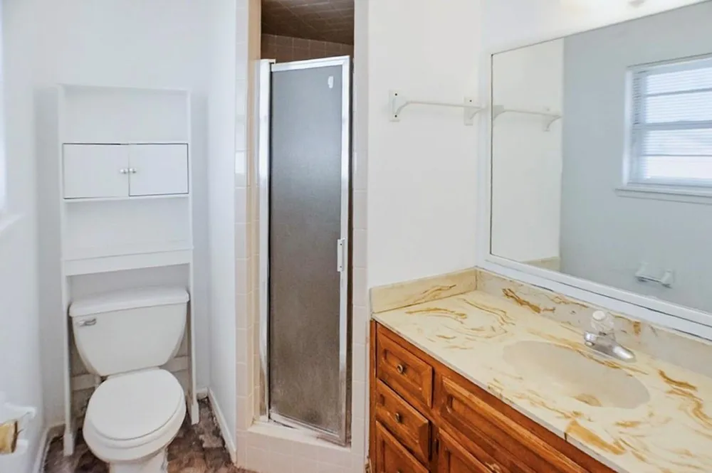 1503 Jackson Avenue Friona, TX 79035