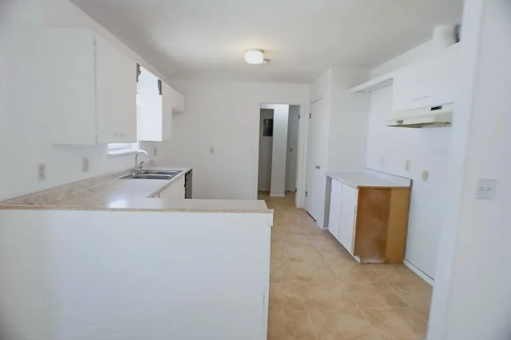 1503 Jackson Avenue Friona, TX 79035