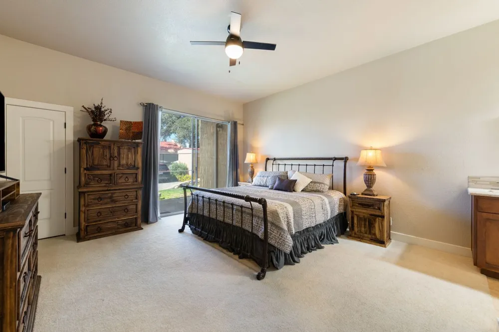 402 Hi Stirrup #E4 Horseshoe Bay, TX 78657