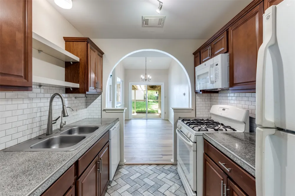 1121 Peggotty Place Austin, TX 78753
