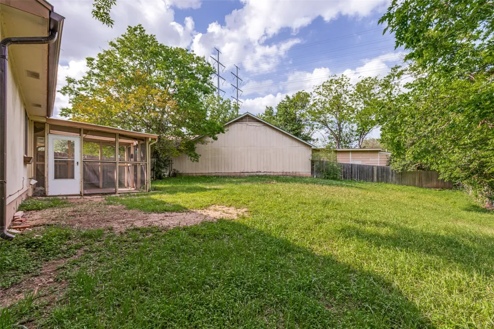 1121 Peggotty Place Austin, TX 78753