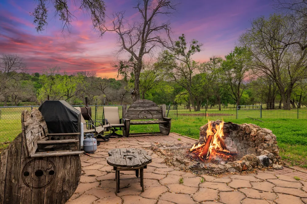 10250 E Fm 501 San Saba, TX 76877