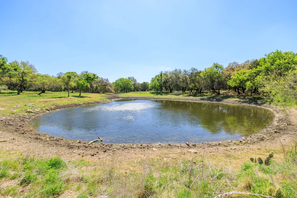 10250 E Fm 501 San Saba, TX 76877