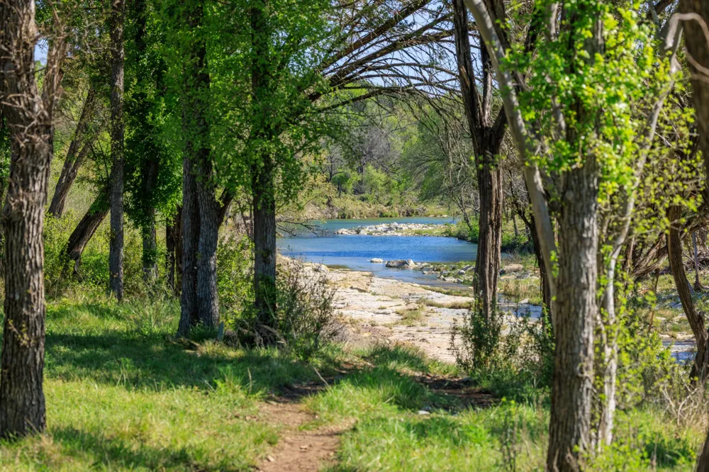 10250 E Fm 501 San Saba, TX 76877