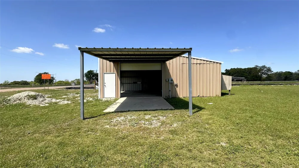 3877 Shepherd Hill North Zulch, TX 77872